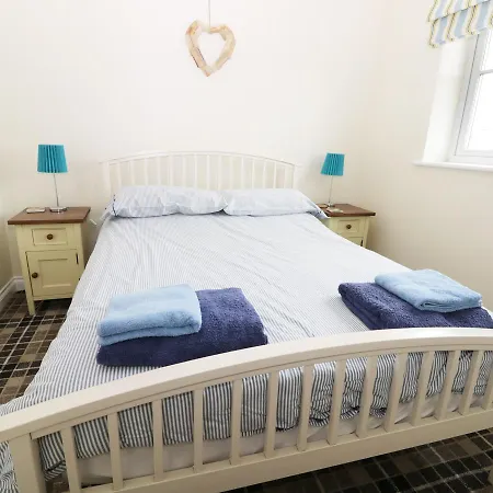 Holly Cottage, * Filey